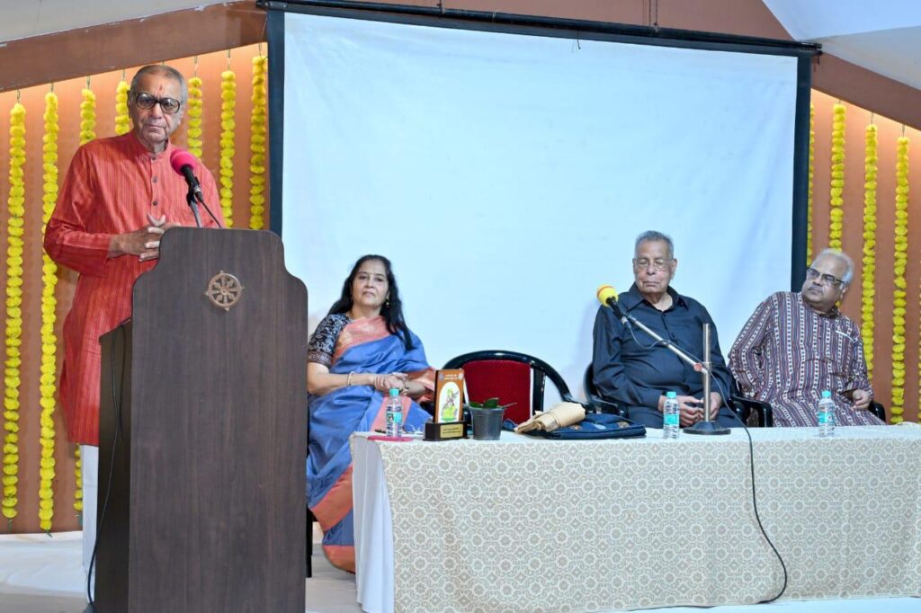 डा नंद किशोर आचार्य