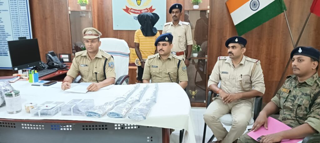 उग्रवादी गिरफ्तार