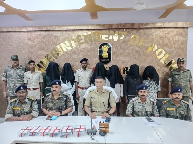 छह आरोपित गिरफ्तार