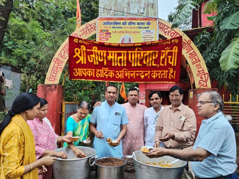 श्री जीण माता मंदिर में हलवा-पूरी का महाभोग