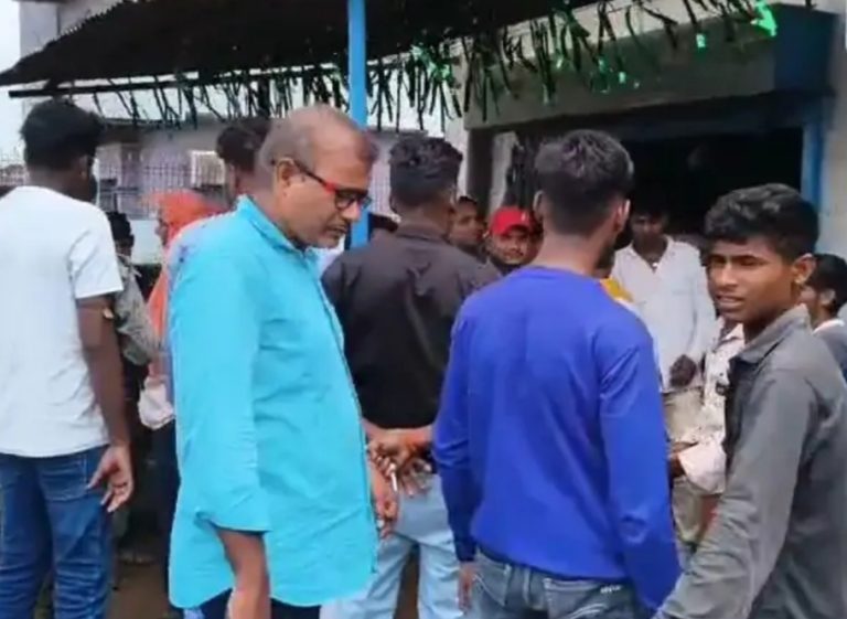 एसबीआई ग्राहक सेवा केंद्र से दो लाख 52 हजार की लूट