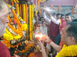 नृसिंह स्थान मंदिर में किया दर्शन एवं पूजन