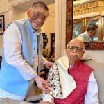 राज्यपाल पूर्व उप प्रधानमंत्री लालकृष्ण आडवाणी