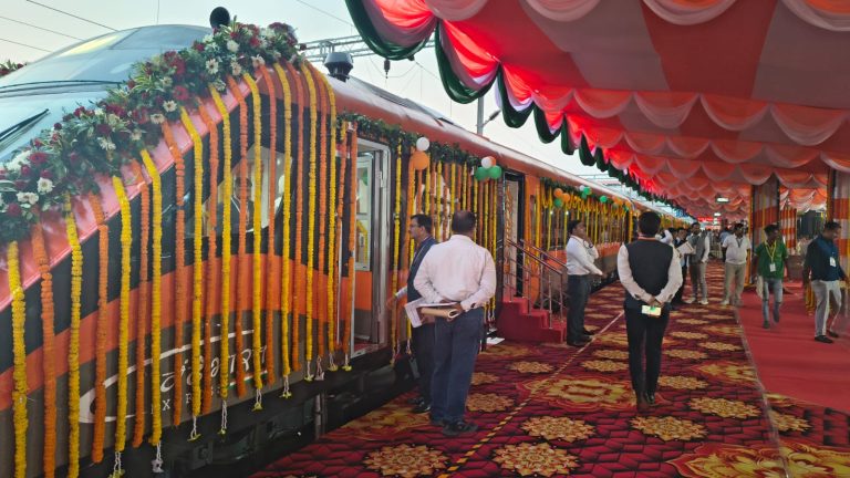 बनारस रेलवे स्टेशन