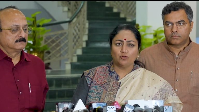 रेखा गुप्ता