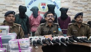 चार अपराधियों को किया गिरफ्तार