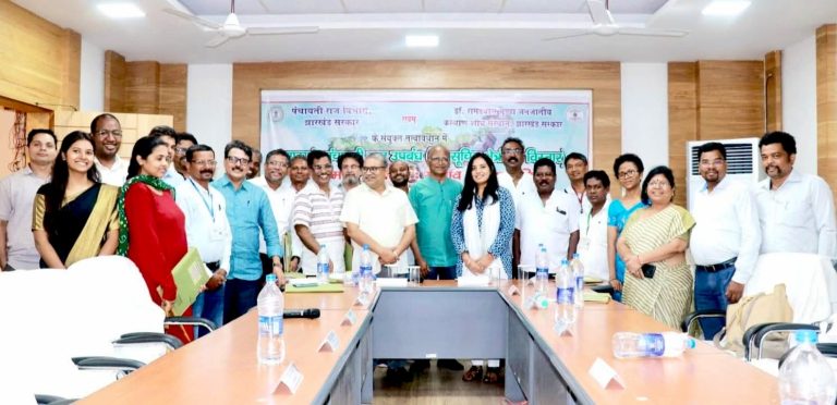 मुख्यमंत्री सोरेन को दी बधाई