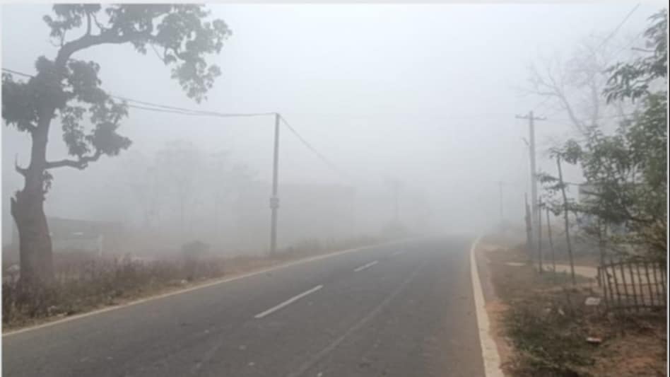 झारखंड में बादल और कुहासे से बढ़ी ठंड