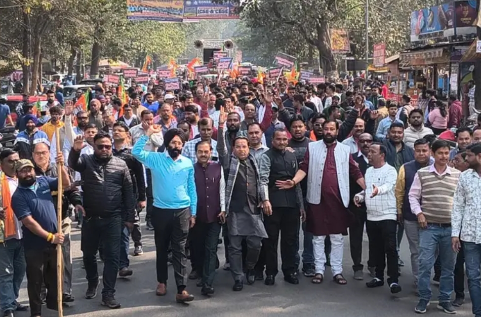 भाजपा का जोरदार प्रदर्शन