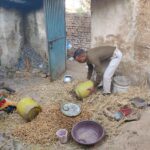 जावा महुआ व शराब जब्त