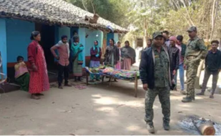 जिंदा जलाया