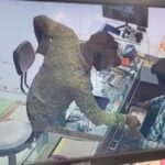 ज्वेलर्स दुकान में 23 लाख के गहनों की चोरी