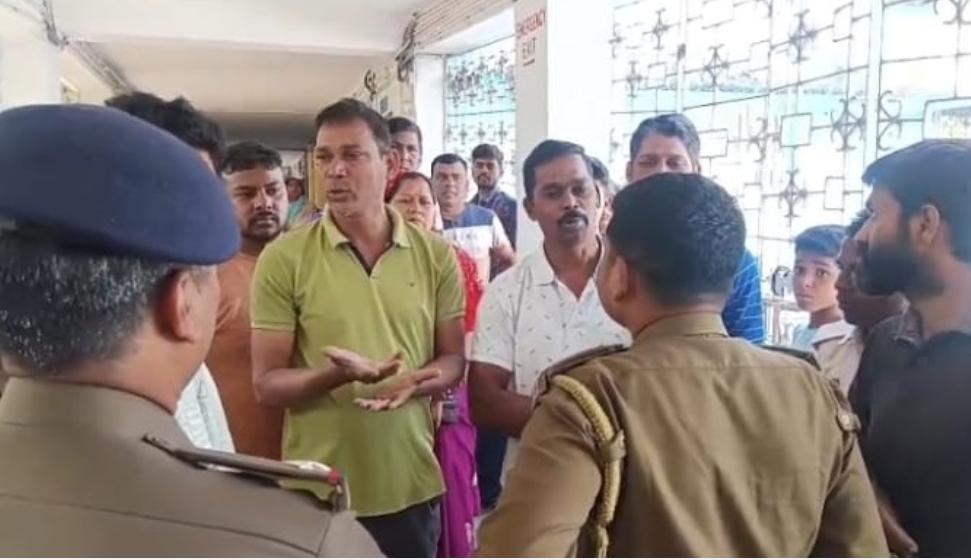 परिजनों ने किया हंगामा