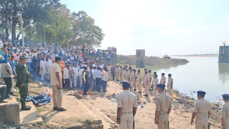 पूर्व मंत्री लक्ष्मण राम का अंतिम संस्कार