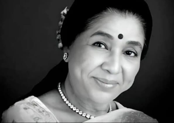 आशा भोसले