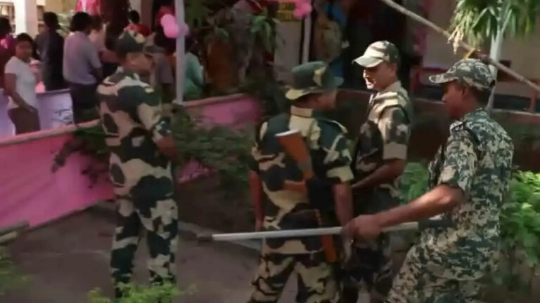 बीरभूम के खैराशोल में केंद्रीय बलों पर पथराव 01
