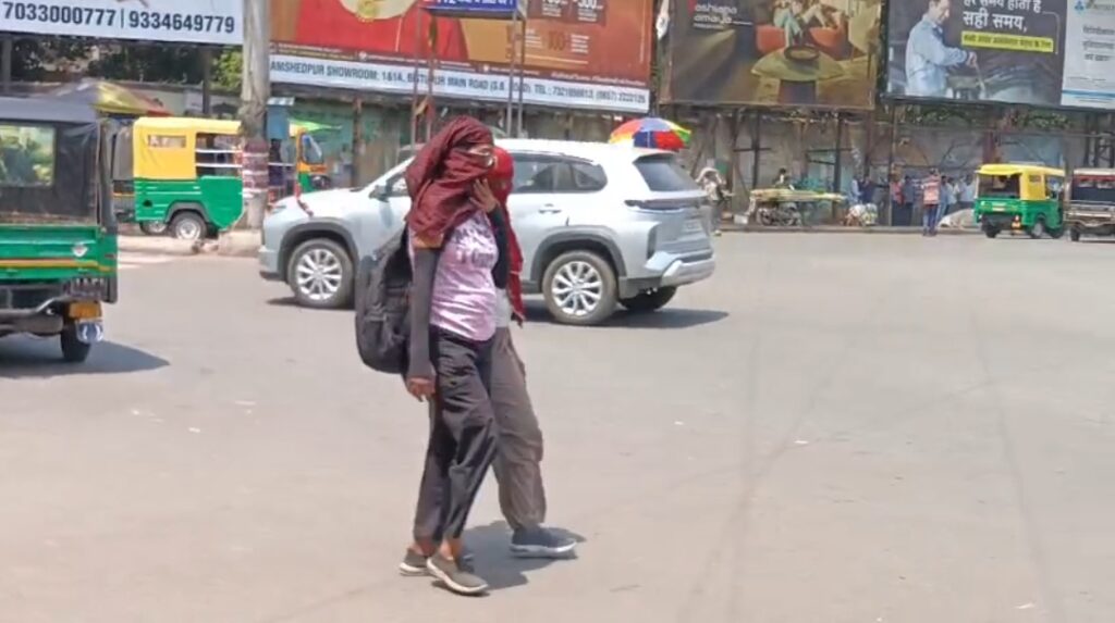 भीषण गर्मी और लू का कहर