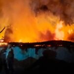 मकान में लगी आग,