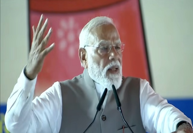 महिला आरक्षण लागू करने के लिए कोई कोर कसर नहीं छोड़ूंगा नरेन्द्र मोदी 01