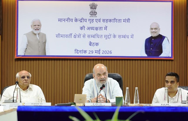 गुजरात के सीमावर्ती क्षेत्रों में घुसपैठ और तस्करी पूरी तरह रुकी 01