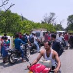 टैंकर ने यात्री वाहन को मारी टक्कर 01