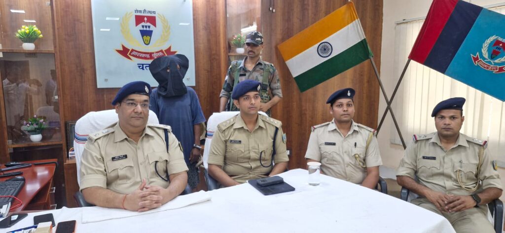 तस्कर गिरफ्तार