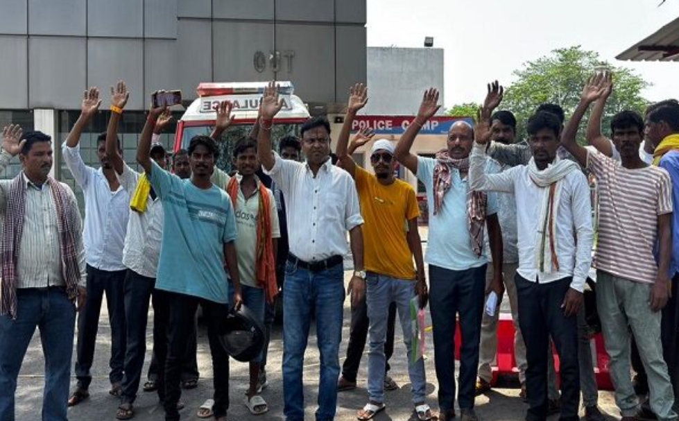 बकाया बिल के कारण रोका शव