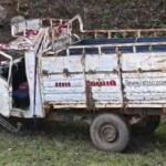 बारातियों से भरी पिकअप पलटी
