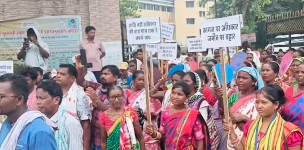 ग्राम सभाओं का प्रदर्शन