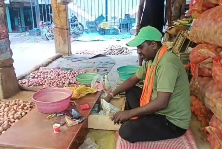 दुकानों में चोरी