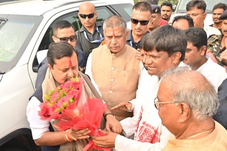 भाजपा राष्ट्रीय अध्यक्ष का रामगढ़ और बोकारो में भव्य स्वागत