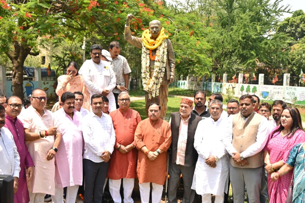 रांची में भाजपा ने दी श्रद्धांजलि
