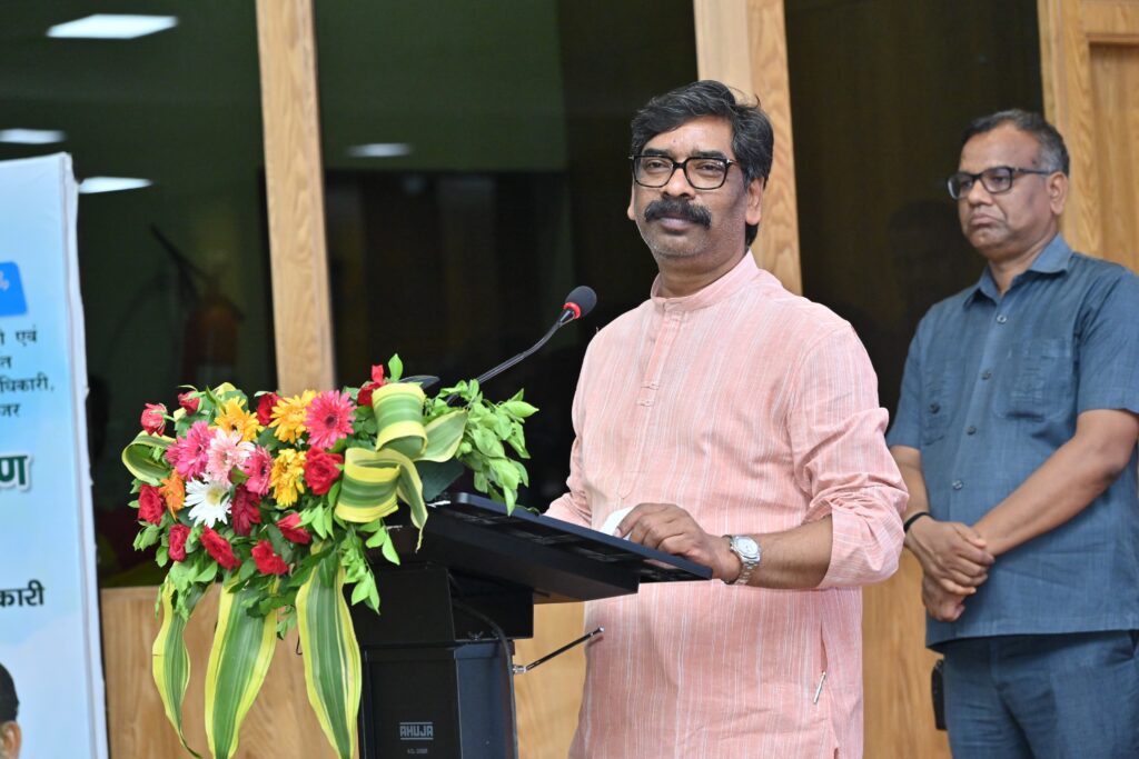 औद्योगिक निवेश और टेक्सटाइल नीति का ड्राफ्ट जारी