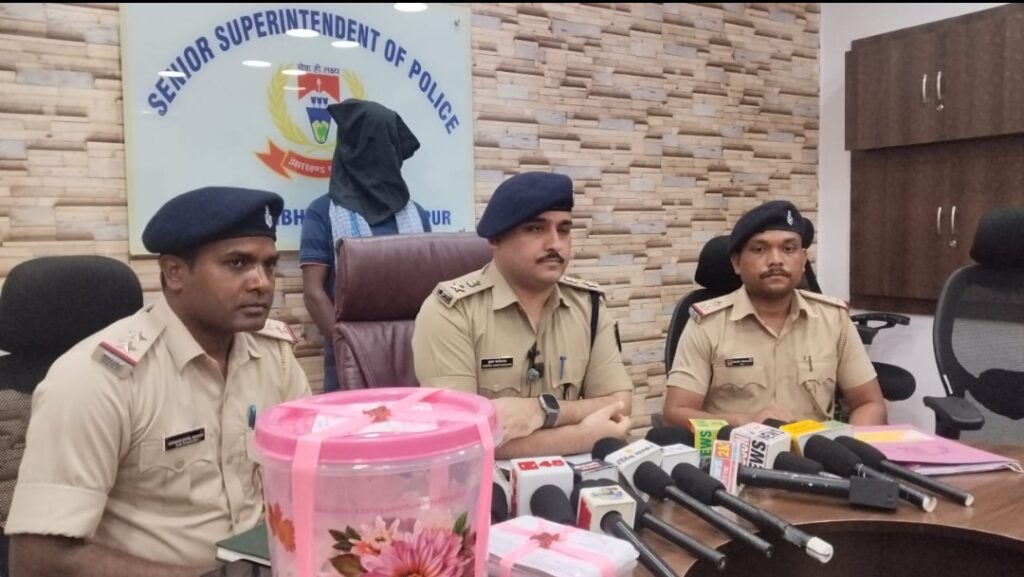 तस्कर गिरफ्तार