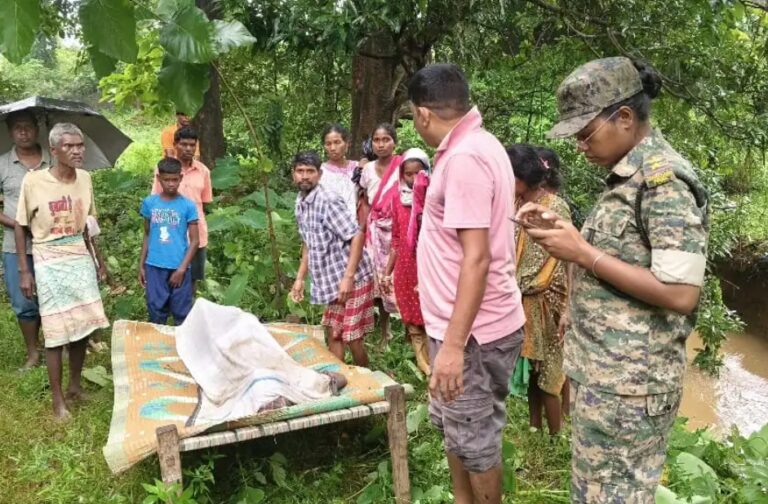 नाले से युवक का शव बरामद