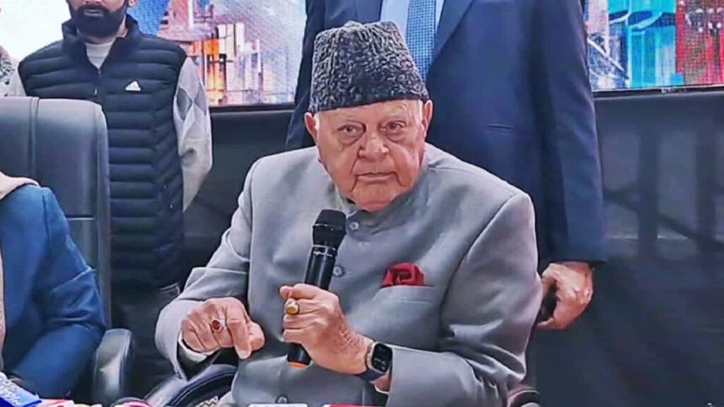 नेशनल कॉन्फ्रेंस ने जंतर -मंतर पर किया प्रदर्शन