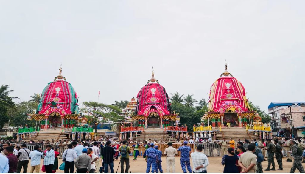 पुरी में बाहुडा यात्रा प्रारंभ 01