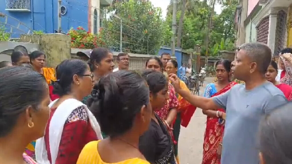 महिलाओं का प्रदर्शन
