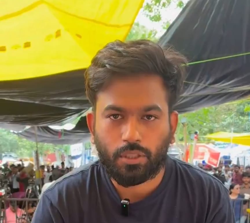 सीजेपी प्रमुख अभिजीत दीपके 01
