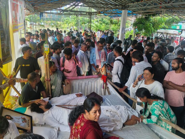 2छात्र नेता की तबीयत बिगड़ी
