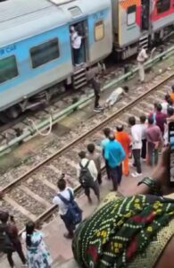 ट्रेन की छत पर चढ़ा युवक हाईटेंशन तार की चपेट में आने से झुलसा