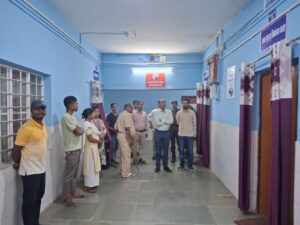 पाटन सीएचसी में औचक निरीक्षण