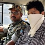 राजस्व कर्मचारी गिरफ्तार