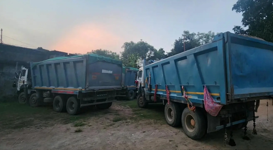 जब्त हाईवा